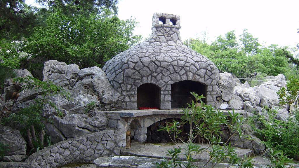 Vila Jadranka Apartments And Rooms Omišalj Rom bilde